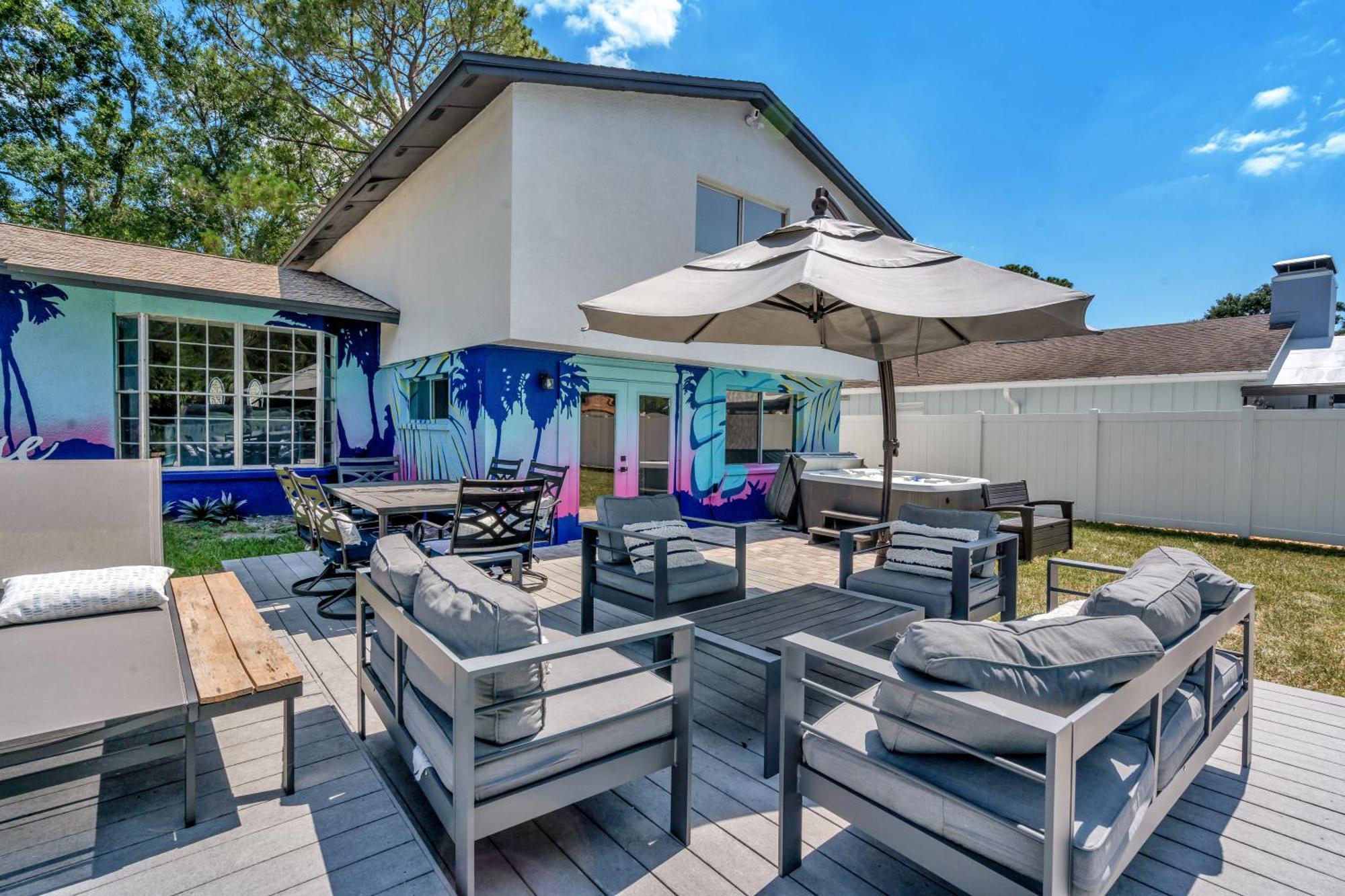 Heated Pool-hottub-selfie Wall-game Room-playset * Tampa
